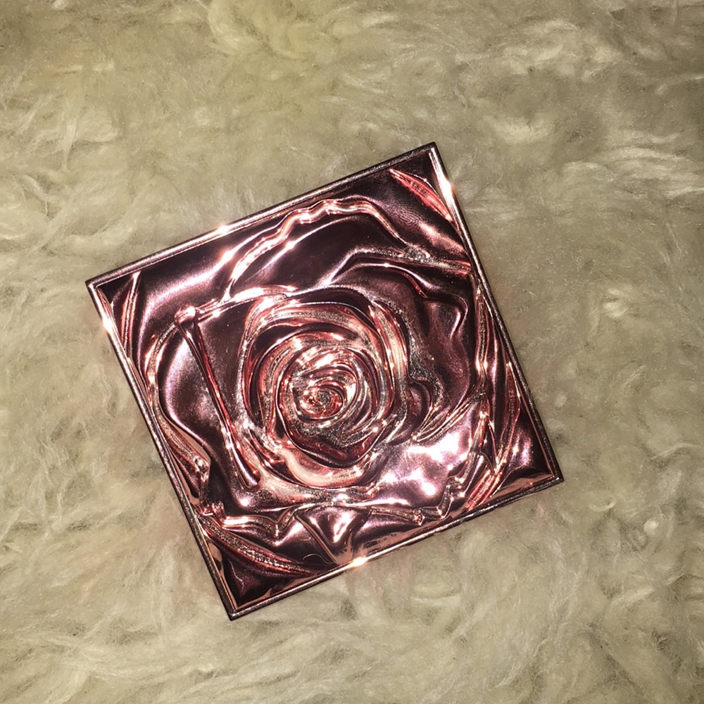 Smashbox petal metal highlighter gilded rose